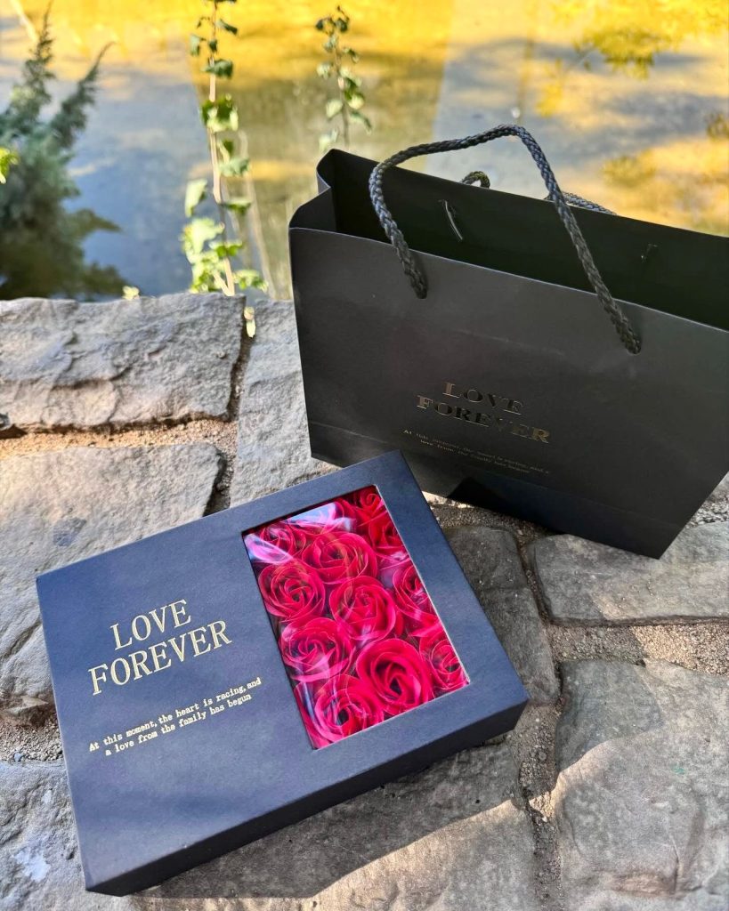 eternal roses & love pearl – luxury gift box (combo)